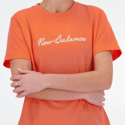 New Balance damska koszulka S/S SCRIPT TEE GFR WT41909GFR New Balance damska koszulka S/S SCRIPT TEE GFR WT41909GFR