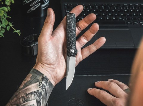 Nóż Boker Plus Kwaiken Compact Flipper Marble Carb Nóż Boker Plus Kwaiken Compact Flipper Marble Carb