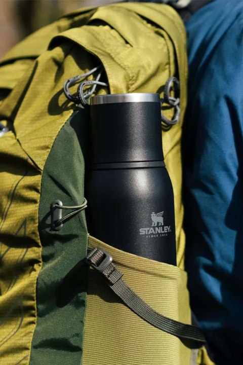 Termos THE ADVENTURE 1 l - BLACK / Stanley Termos THE ADVENTURE 1 l - BLACK / Stanley