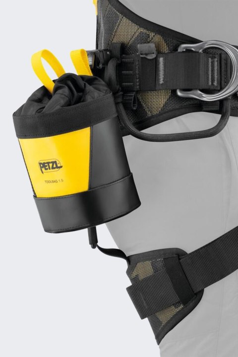 Woreczek Narzędziowy Petzl Toolbag 15 BLACKYELLOW Woreczek Narzędziowy Petzl Toolbag 15 BLACKYELLOW
