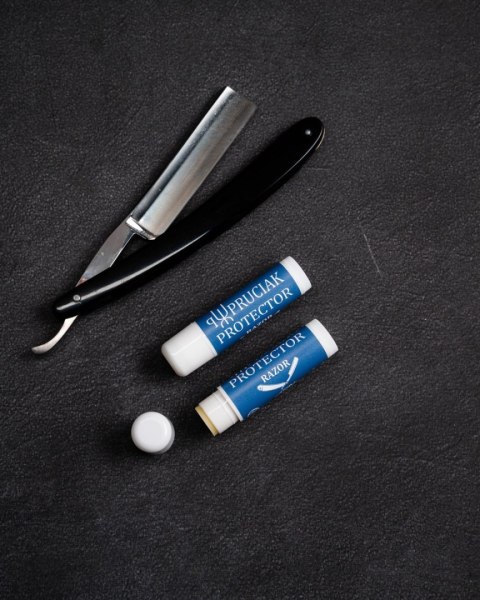 Pruciak Protector Razor w sztyfcie Pruciak Protector Razor w sztyfcie