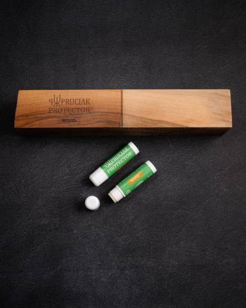 Pruciak Protector Wood w sztyfcie Pruciak Protector Wood w sztyfcie