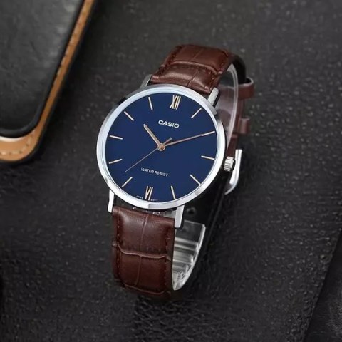 ZEGAREK MĘSKI CASIO MTP-VT01L-2B + BOX ZEGAREK MĘSKI CASIO MTP-VT01L-2B + BOX