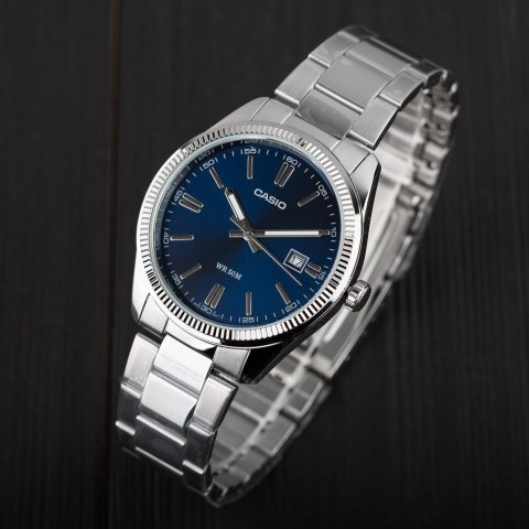 ZEGAREK MĘSKI CASIO MTP-1302PD-2AVEF (zd072i) + BOX ZEGAREK MĘSKI CASIO MTP-1302PD-2AVEF (zd072i) + BOX