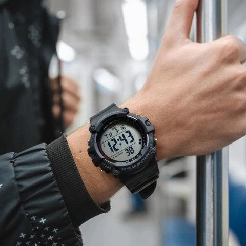 ZEGAREK MĘSKI CASIO SPORT ILLUMINATOR AE-1500WH-1A+ BOX ZEGAREK MĘSKI CASIO SPORT ILLUMINATOR AE-1500WH-1A+ BOX