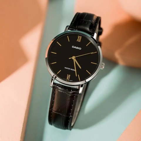 Zegarek Damski Casio Collection LTP-VT01L-1B + BOX Zegarek Damski Casio Collection LTP-VT01L-1B + BOX