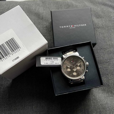 ZEGAREK MĘSKI TOMMY HILFIGER 1710382 (zf032c) ZEGAREK MĘSKI TOMMY HILFIGER 1710382 (zf032c)