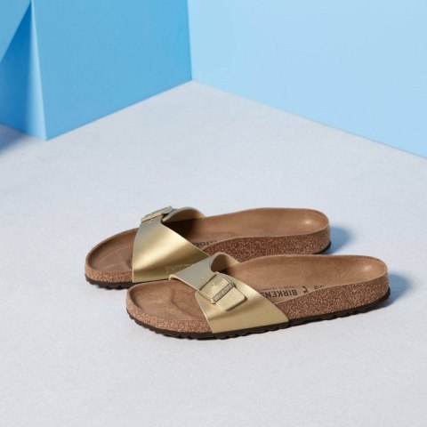 Klapki damskie Birkenstock Madrid Birko-Flor Gold regular szerokie złote (1016106)