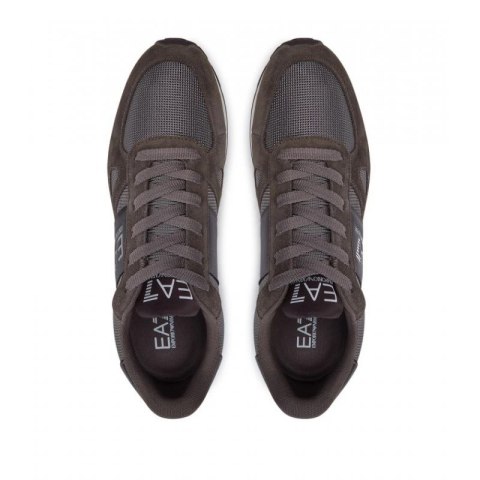 But EA7 Emporio Armani Legacy M X8X151-XK354-T995