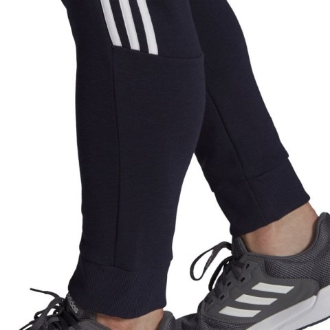 Spodnie adidas Essentials Tapered Cuff 3 Stripes M GK8977