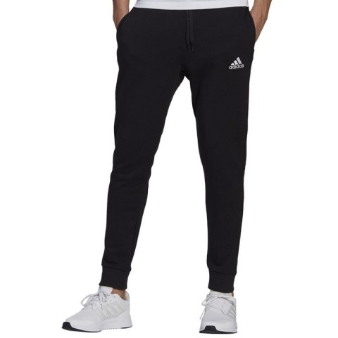 Spodnie adidas Essentials Tapered Cuff Pants M GK9222
