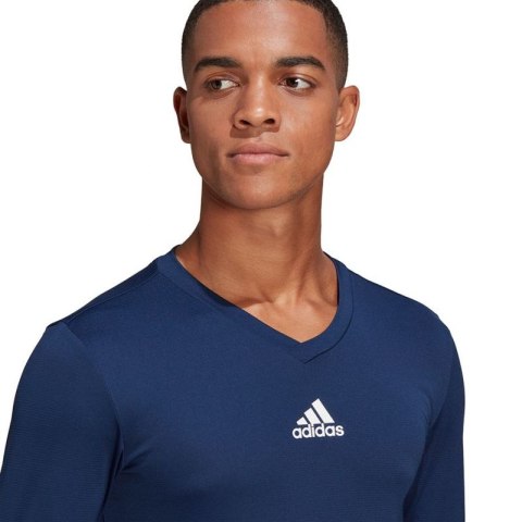 Koszulka adidas Team Base Tee M GN5675