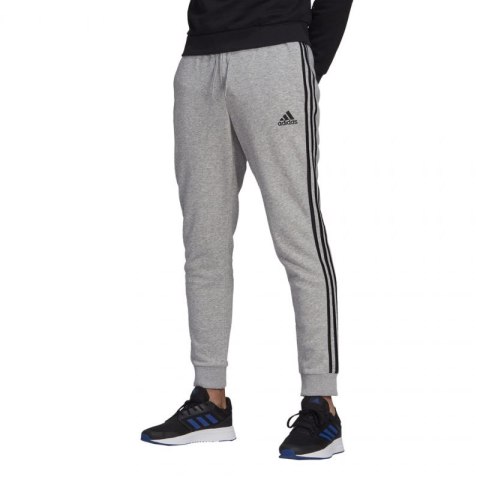 Spodnie adidas Essentials Fleece M GK8824 Spodnie adidas Essentials Fleece M GK8824