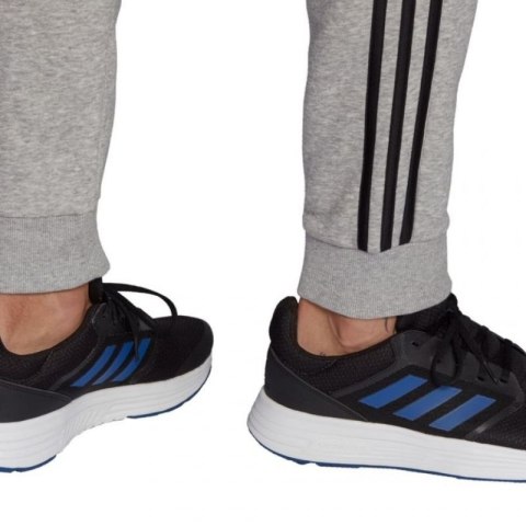 Spodnie adidas Essentials Fleece M GK8824 Spodnie adidas Essentials Fleece M GK8824