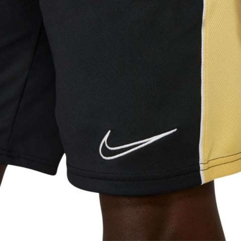 Spodenki Nike NK Dry Academy M18 KZ FPJB M CZ0977 011 Spodenki Nike NK Dry Academy M18 KZ FPJB M CZ0977 011