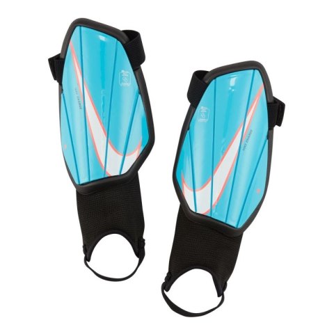 Ochraniacze piłkarskie Nike Charge Jr SP2165-416 Ochraniacze piłkarskie Nike Charge Jr SP2165-416