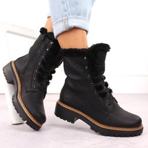 Buty z futerkiem Rieker W 72625-00 RKR714