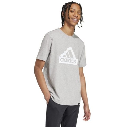 Koszulka adidas Modern Essentials Graphic M IW2648 Koszulka adidas Modern Essentials Graphic M IW2648