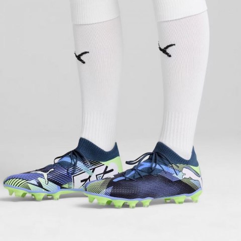 Buty piłkarskie Puma Future 7 Pro FG/AG M 107924 03