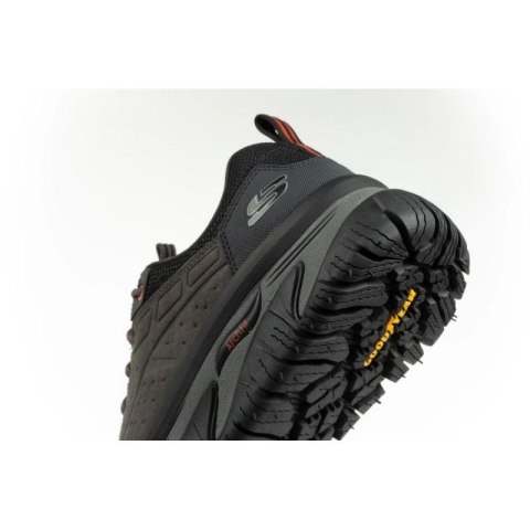 Buty Skechers Arch Fit Road Walker-Vernal M 237488/CCBK