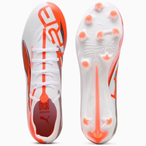 Buty piłkarskie Puma Ultra 5 Match FG/MG M 108166-01
