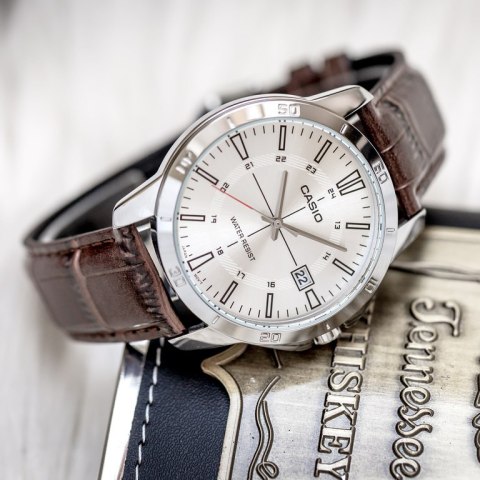 Zegarek Męski Casio MTP-V004L-7CUDF (zd251d) + BOX Zegarek Męski Casio MTP-V004L-7CUDF (zd251d) + BOX