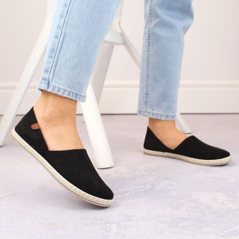 Espadryle slip on z wycięciami NEWS W EVE270A czarne