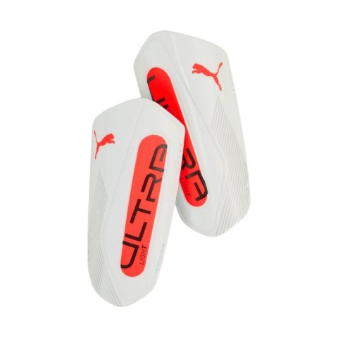Ochraniacze piłkarskie Puma Ultra Light Strap 30992 01 Ochraniacze piłkarskie Puma Ultra Light Strap 30992 01